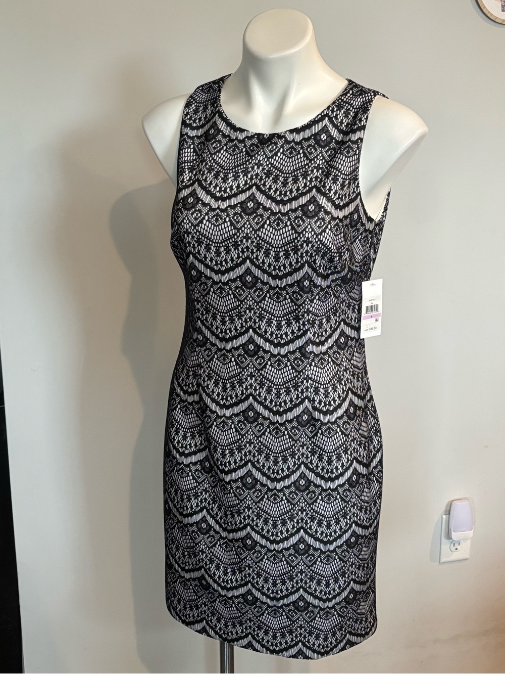 Jessica Simpson Black and White Lace-Pattern Mini Sheath Dress